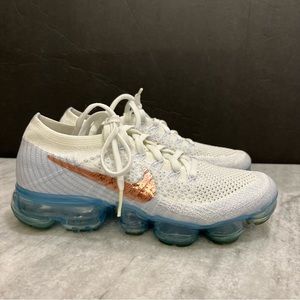 Nike Vapormax 6.5 women’s RARE COLOR